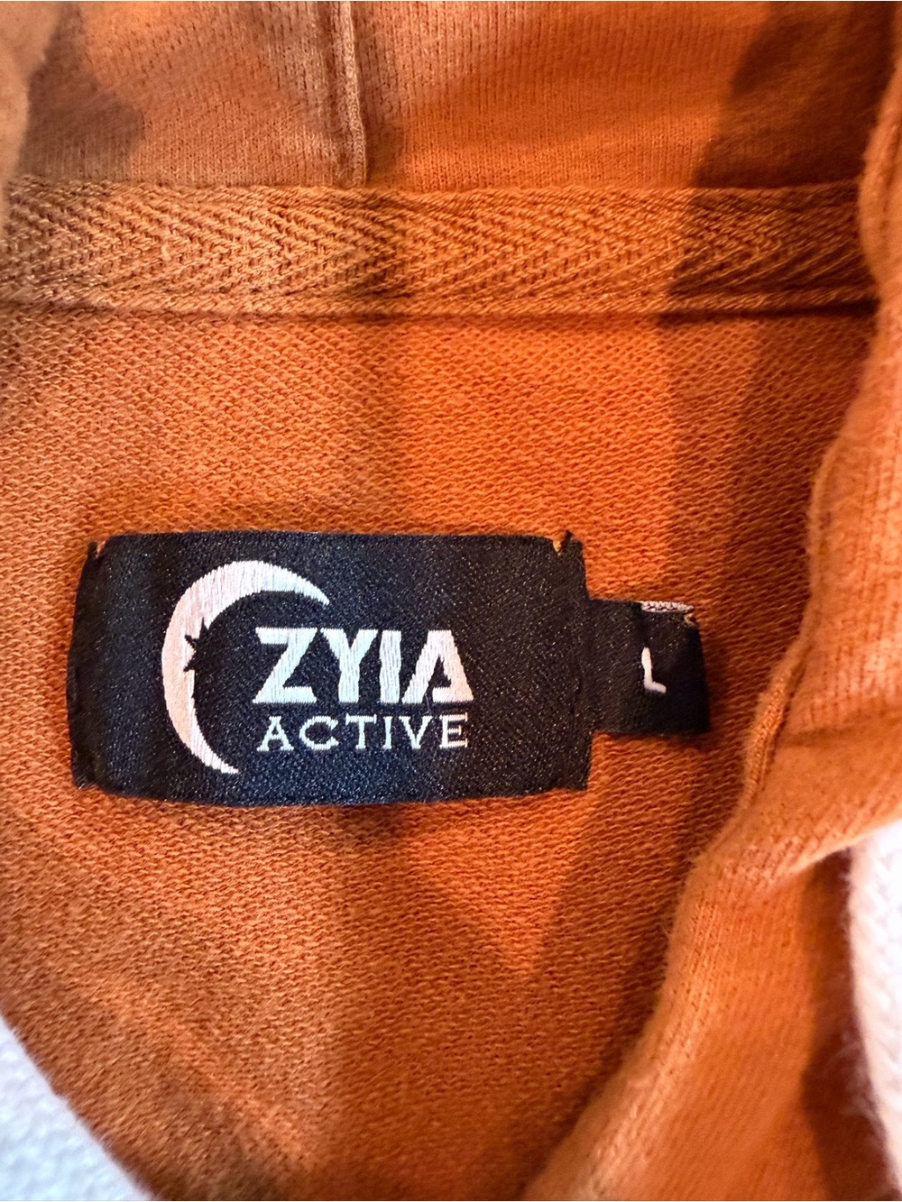 ZYIA Short Sleeve Hooded Pullover in Rust Orange with White Drawstrings - Picture 2 of 4